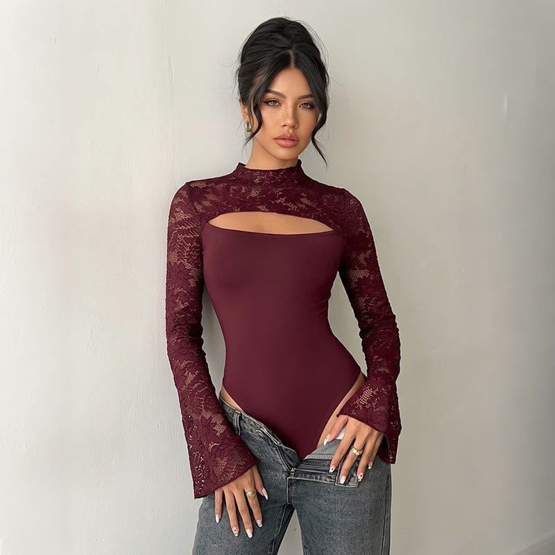 Mono de Manga Larga con Cuello Alto, Encaje, Transparencias y Abertura