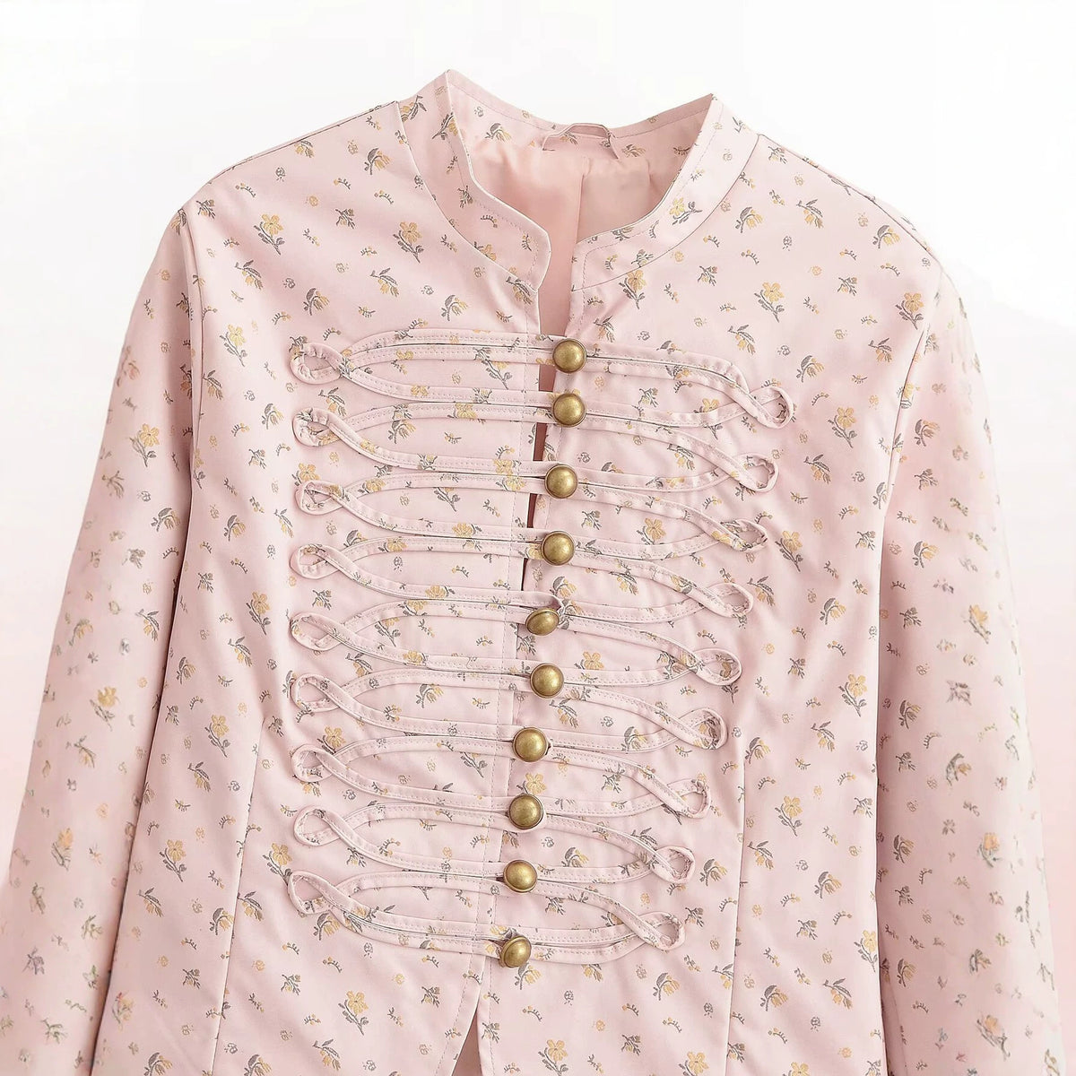 Chaqueta con Estampado Floral Pequeño y Botones de Nudo Decorativos