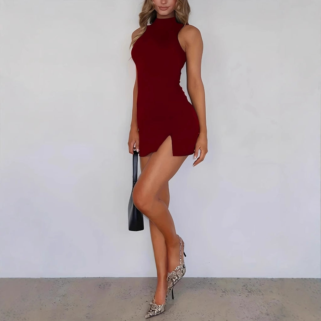 Vestido Elegante Sin Mangas con Costuras Decorativas y Color Liso