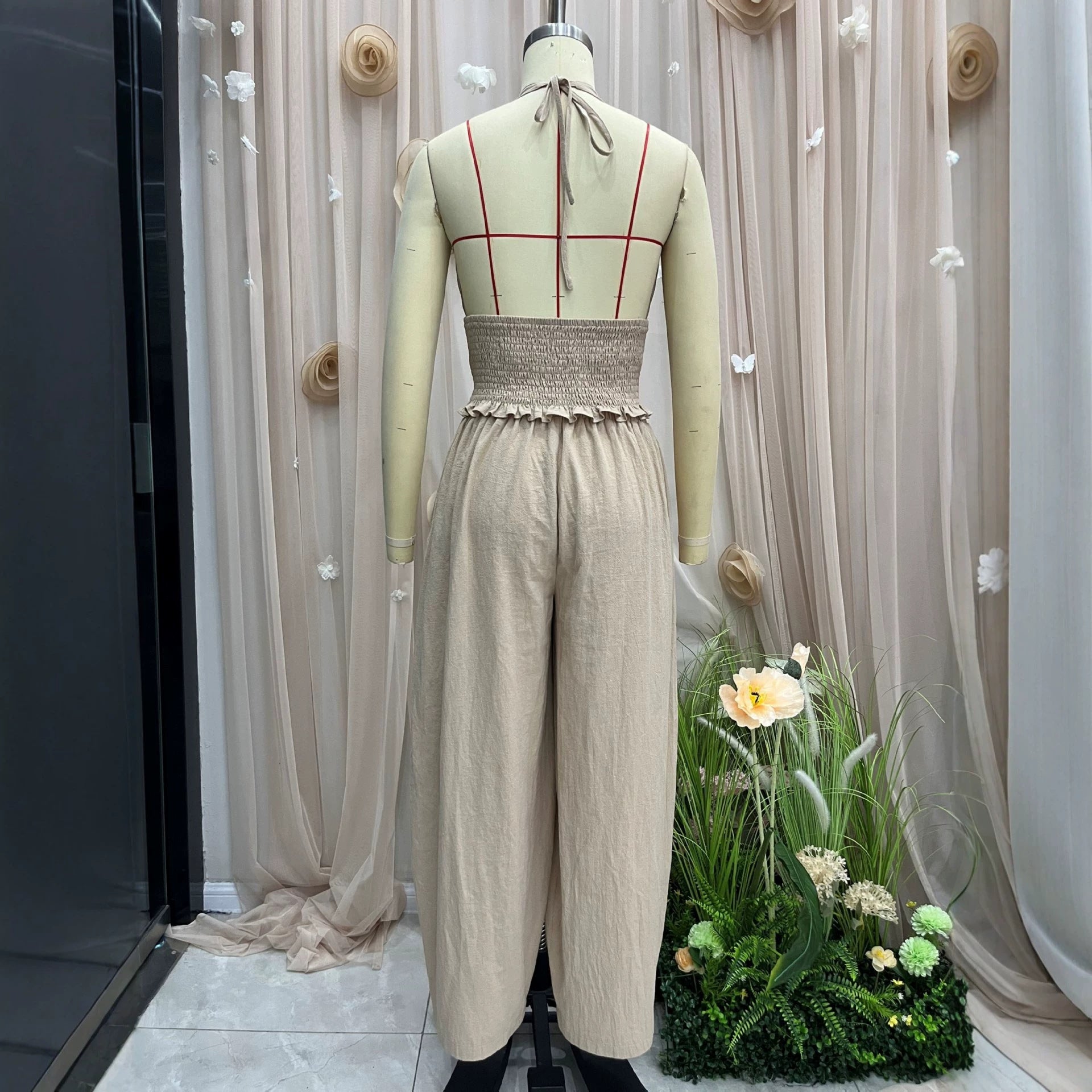 Conjunto Lino Dos Piezas Top Halter Cuello V y Pantalón Farol