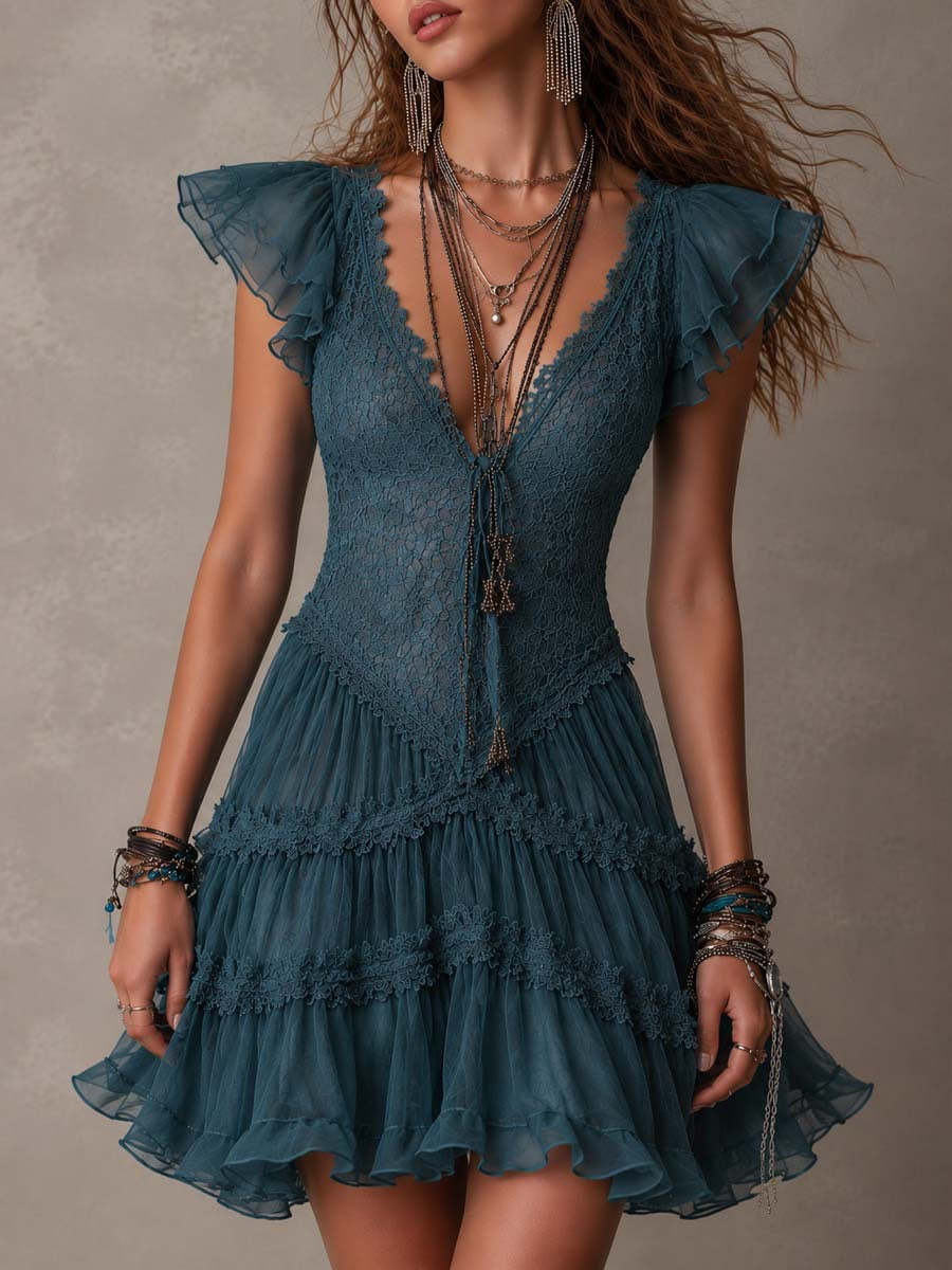 Vestido Mini de Encaje con Manga Mariposa, Cintura Fruncida y Falda Tul