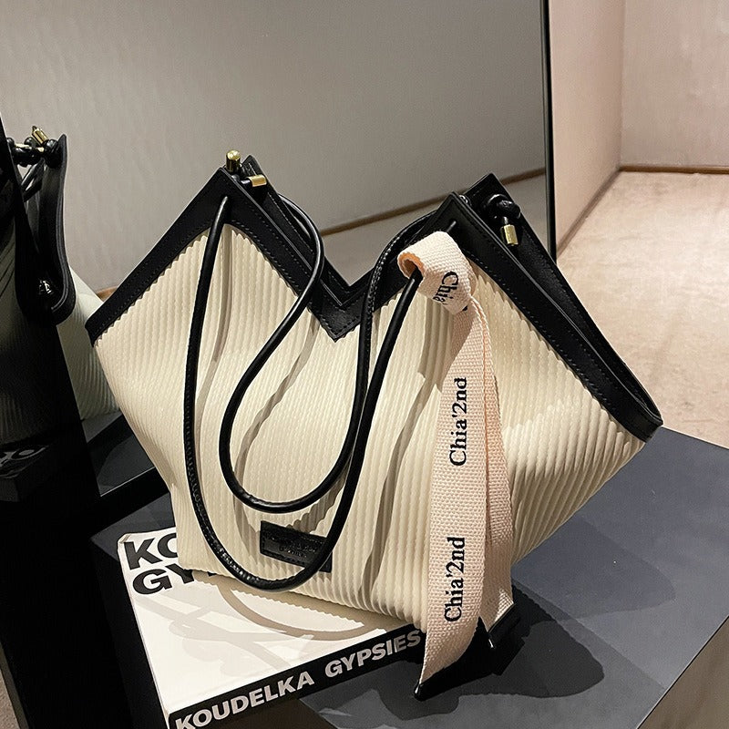 Bolso tote grande para mujer con detalle de letras