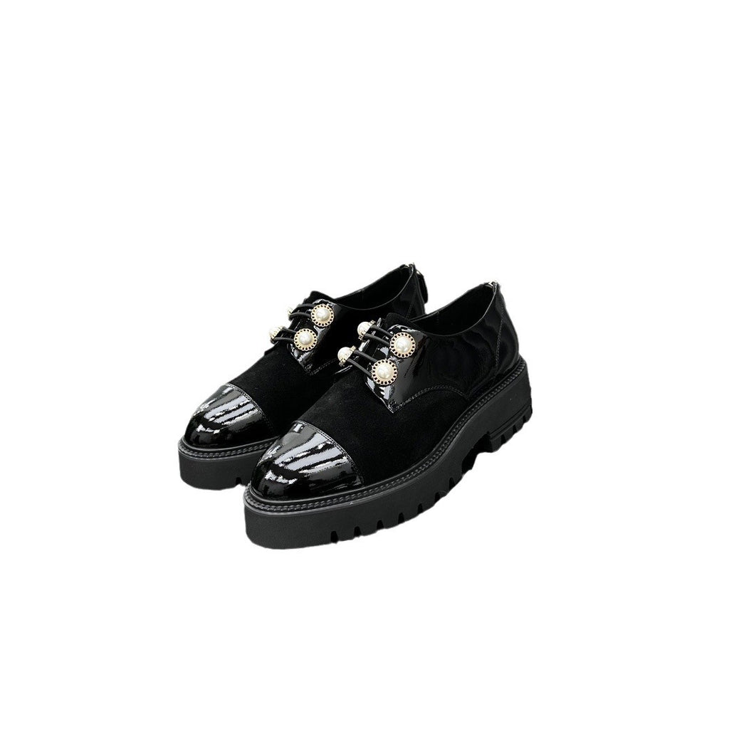 Botines negros de mujer con plataforma y detalles de perlas