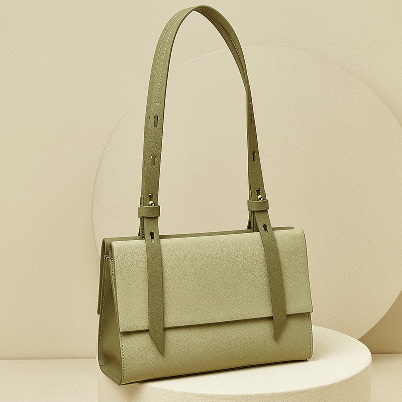 Bolso Tote de Piel Genuina con Diseño Versátil y Acabados Premium
