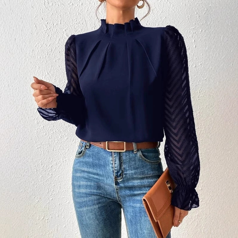 Top Manga Larga Cuello Alto con Estampado de Ondas y Chifón