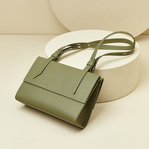 Bolso Tote de Piel Genuina con Diseño Versátil y Acabados Premium
