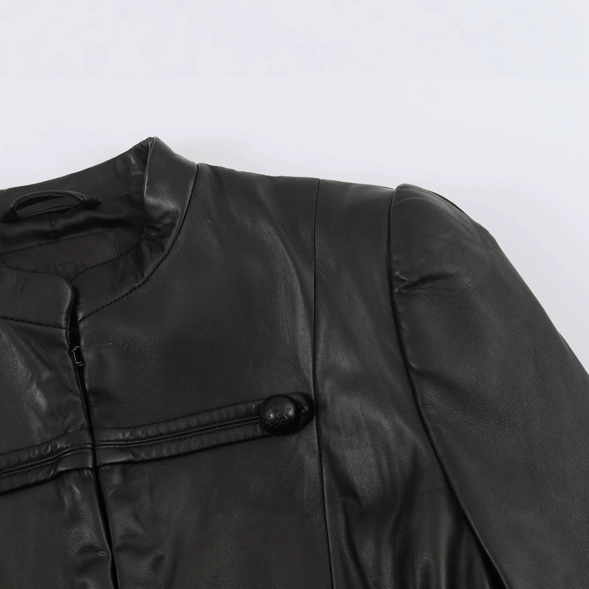 Chaqueta Efecto Piel con Cuello Mao para Mujer