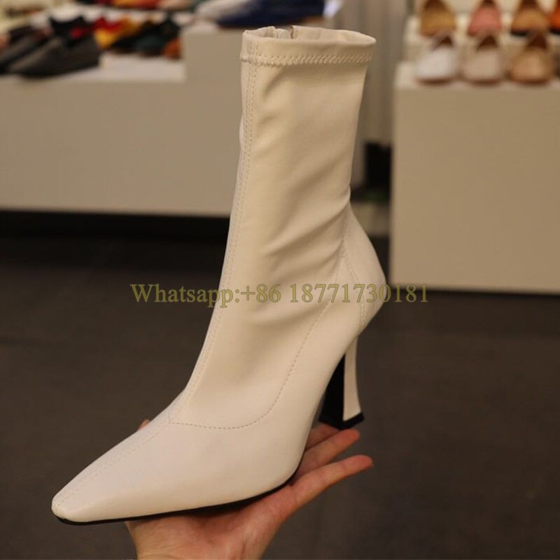 Botines de Punta Cuadrada con Tacón Cuadrado y Cremallera Lateral — Botas Elásticas de Moda Invierno