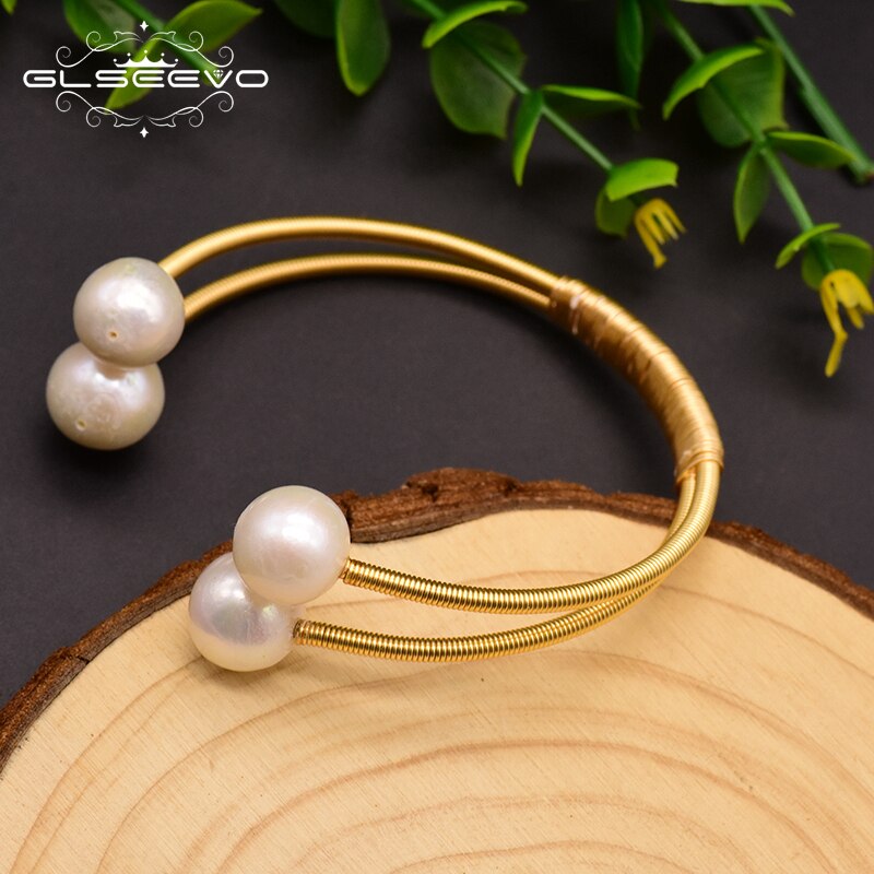 Pulsera de doble vuelta con perlas de agua dulce
